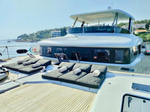 Catamaran Lagoon 630 for hire in Marina Mandalina