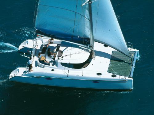 Catamaran Lavezzi 40 for charter in Nettuno Catamaran Lavezzi 40 for charter in Nettuno