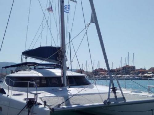 Catamaran Lavezzi 40 available for charter in Lefkas Marina