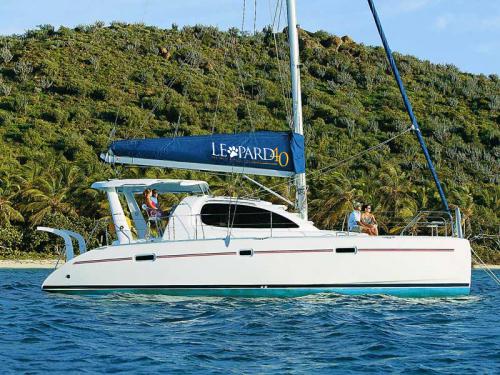 Catamaran Leopard 40 for rent in Goecek