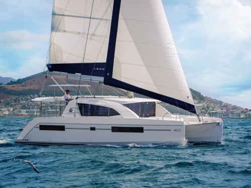 Cat Leopard 40 available for charter in Key West