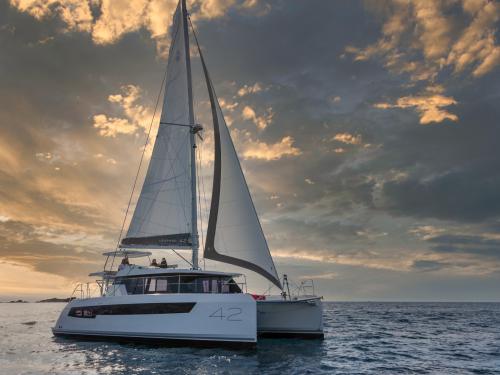 Kat Leopard 42 Yachtcharter in Cannigione