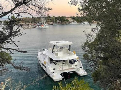 Kat Leopard 43 Yachtcharter in Lefkas