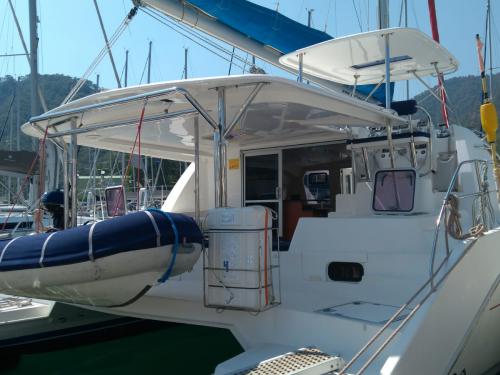 Catamaran Leopard 44 for rent in Goecek