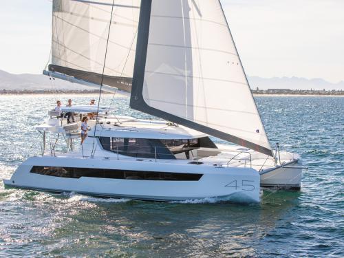 Kat Leopard 45 Yachtcharter in Sant Antoni de Portmany