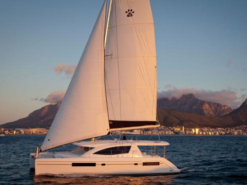 Katamaran Leopard 48 Yachtcharter in Road Harbour