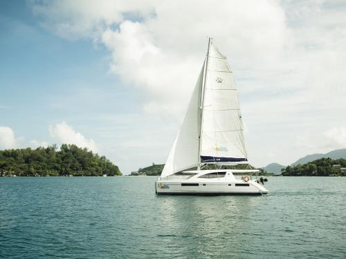 Cat Leopard 48 for hire in Baie Sainte Anne