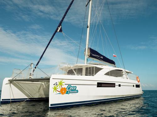 Katamaran Leopard 48 Yachtcharter in Eden Island Resort