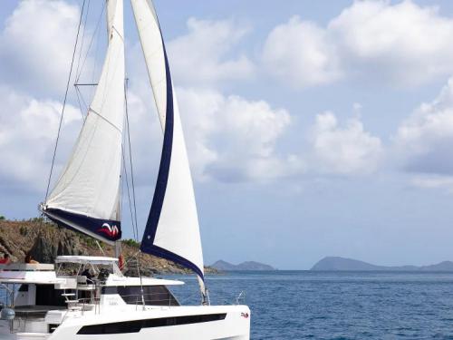 Kat Leopard 50 PC Yachtcharter in Road Town 