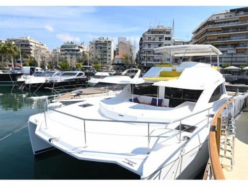 Catamaran Leopard 51 for charter in Athens
