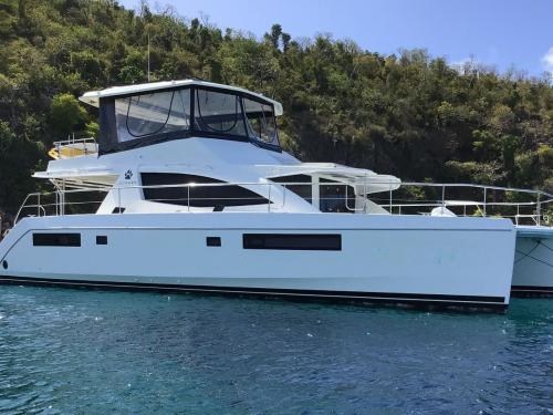 Kat Leopard 51 chartern in Nanny Cay Town