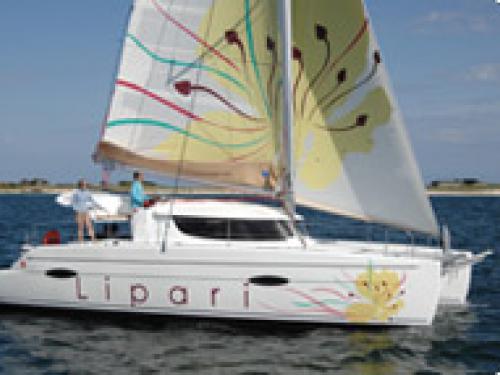 Katamaran Lipari 41 Yachtcharter Kastela - Kroatien