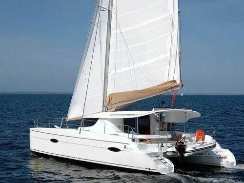 Catamaran Lipari 41 for rent in Victoria