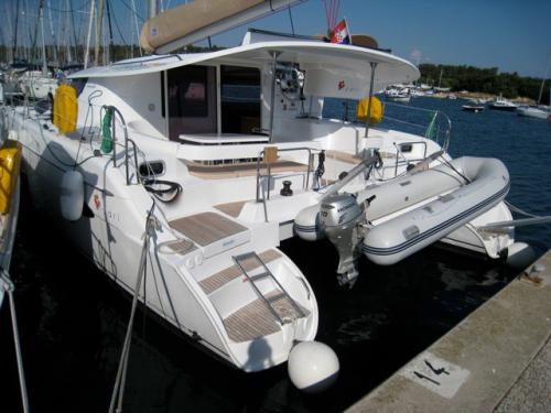 Catamaran Lipari 41 for rent in Pula