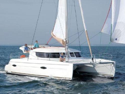 Cat Lipari 41 for hire in Krk