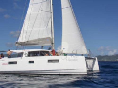 Catamaran Lucia 40 for hire in Red Hook