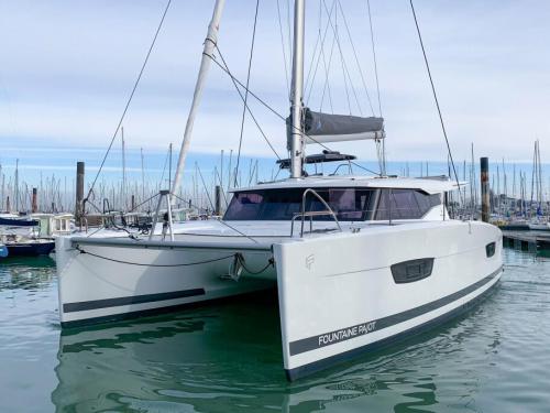 Catamaran Lucia 40 available for charter in Marina di Portorosa