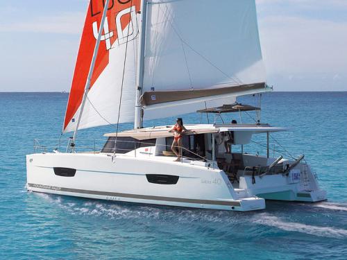 Katamaran Lucia 40 Yachtcharter in Ajaccio