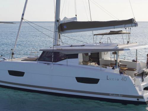 Catamaran Lucia 40 available for charter in Vinoy Resort Marina