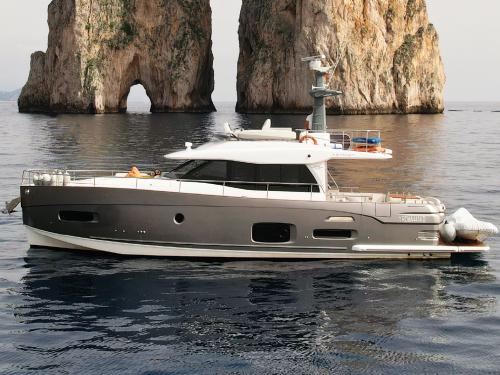 Katamaran Magellano 53 Yachtcharter in Neapel