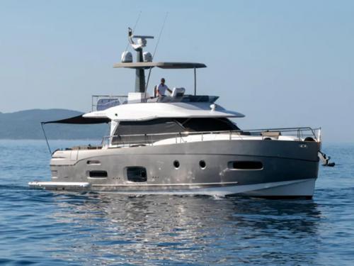 Catamaran Magellano 53 for rent in Makarska