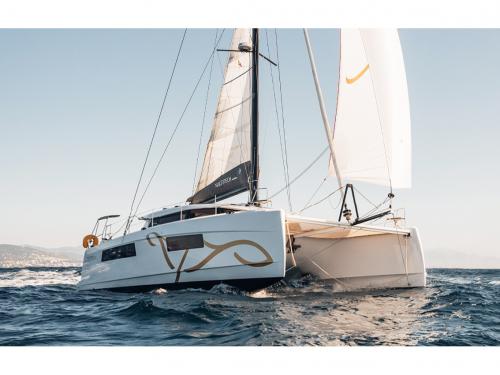 Katamaran Nautitech 44 Yachtcharter in Lavrio
