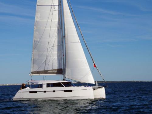 Katamaran Nautitech 46 Open Yachtcharter in Pula