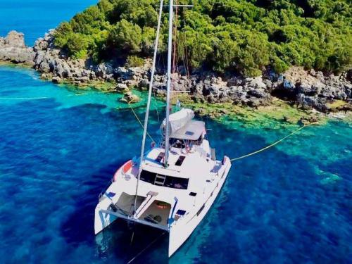 Catamaran Nautitech 46 Open Fly for charter in Gouvia