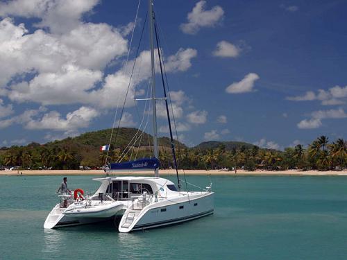 Catamaran Nautitech Open 40 available for charter in Bormes les Mimosas