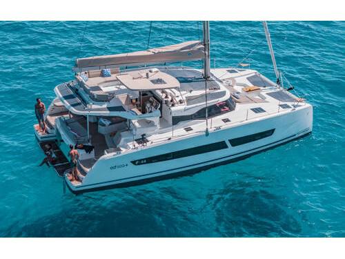 Catamaran New 44 for rent in Palma