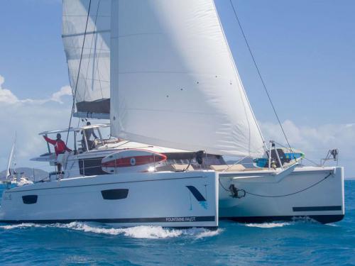 Cat Saba 50 for charter in Road Harbour