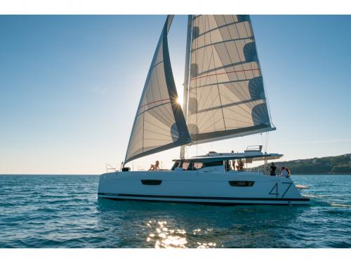 Catamaran Saona 47 for rent in Marina Cala de Medici