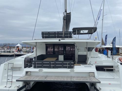 Cat Saona 47 for rent in Hyeres Harbour