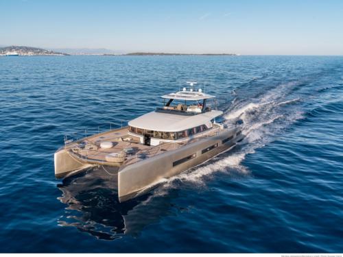 Katamaran Seventy 8 chartern in English Harbour Town Katamaran Seventy 8 chartern in English Harbour Town