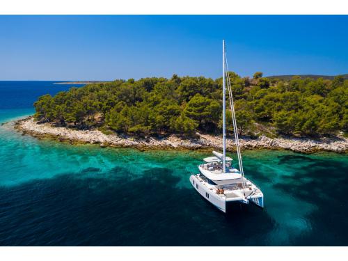 Catamaran Sunreef 50 available for charter in Kastel Gomilica