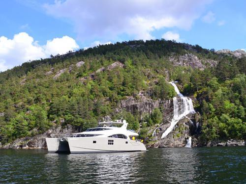 Cat Sunreef 70 available for charter in Marina Mandalina