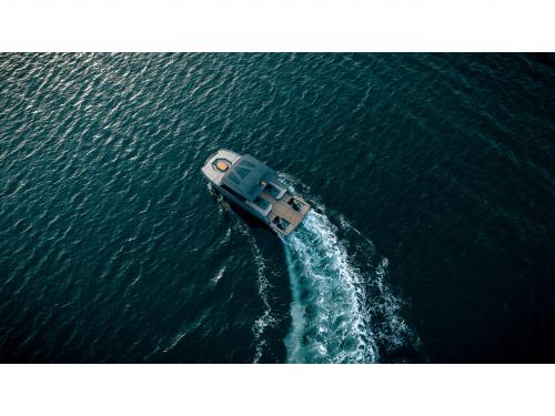 Katamaran T41 Yachtcharter in Mykonos Stadt