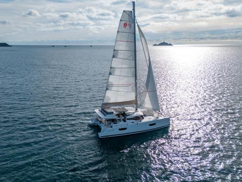 Catamaran Tanna 47 for charter in Castellammare di Stabia