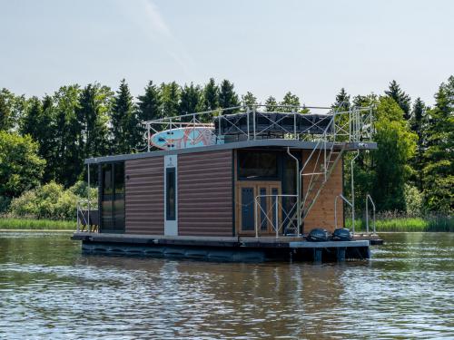 Houseboat Campi 340 available for charter in Buchholz