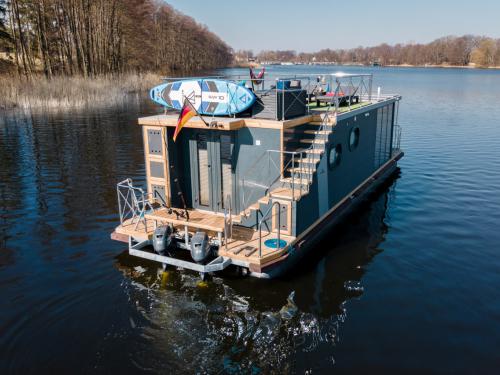 Hausboot Campi 400 chartern in Buchholz