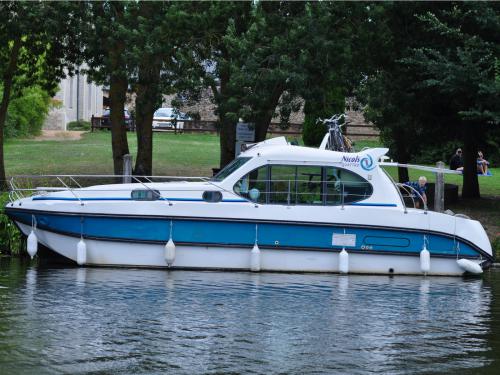 Houseboat Estivale Quattro for rent in Grez Neuville