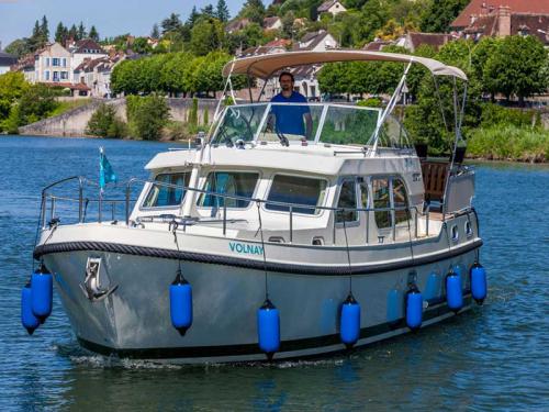 Hausboot Grand sturdy 34.9 chartern in Marina Les Granges