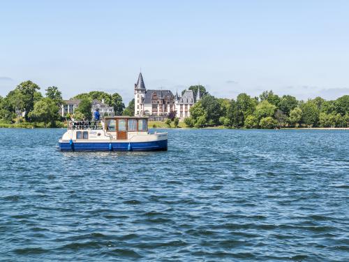 Hausboot Kormoran 940 chartern in Niderviller
