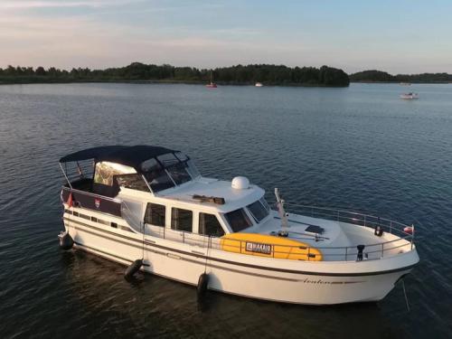 Hausboot Levanto 44 chartern in Rechlin