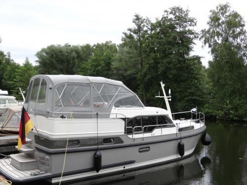 Hausboot Linssen 35 SL AC Yachtcharter in Mirow
