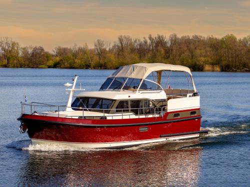 Houseboat Linssen 35 SL AC for rent in Le Landeron