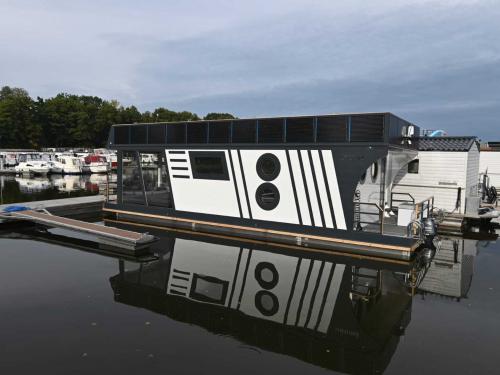 Hausboot Luxboot 47 chartern in Buchholz