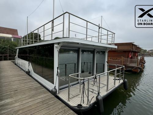 Hausboot Luxboot 47 Yachtcharter in Buchholz