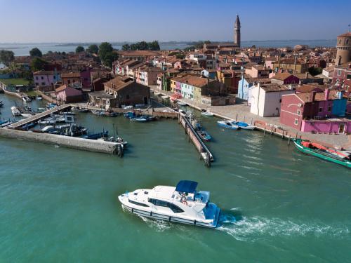 Houseboat Minuetto 6 for rent in Marina Casale sul Sile