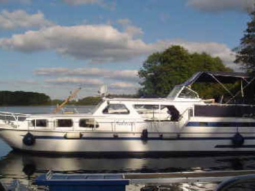 Hausboot Molenkruiser 1200 Yachtcharter in Wesenberg